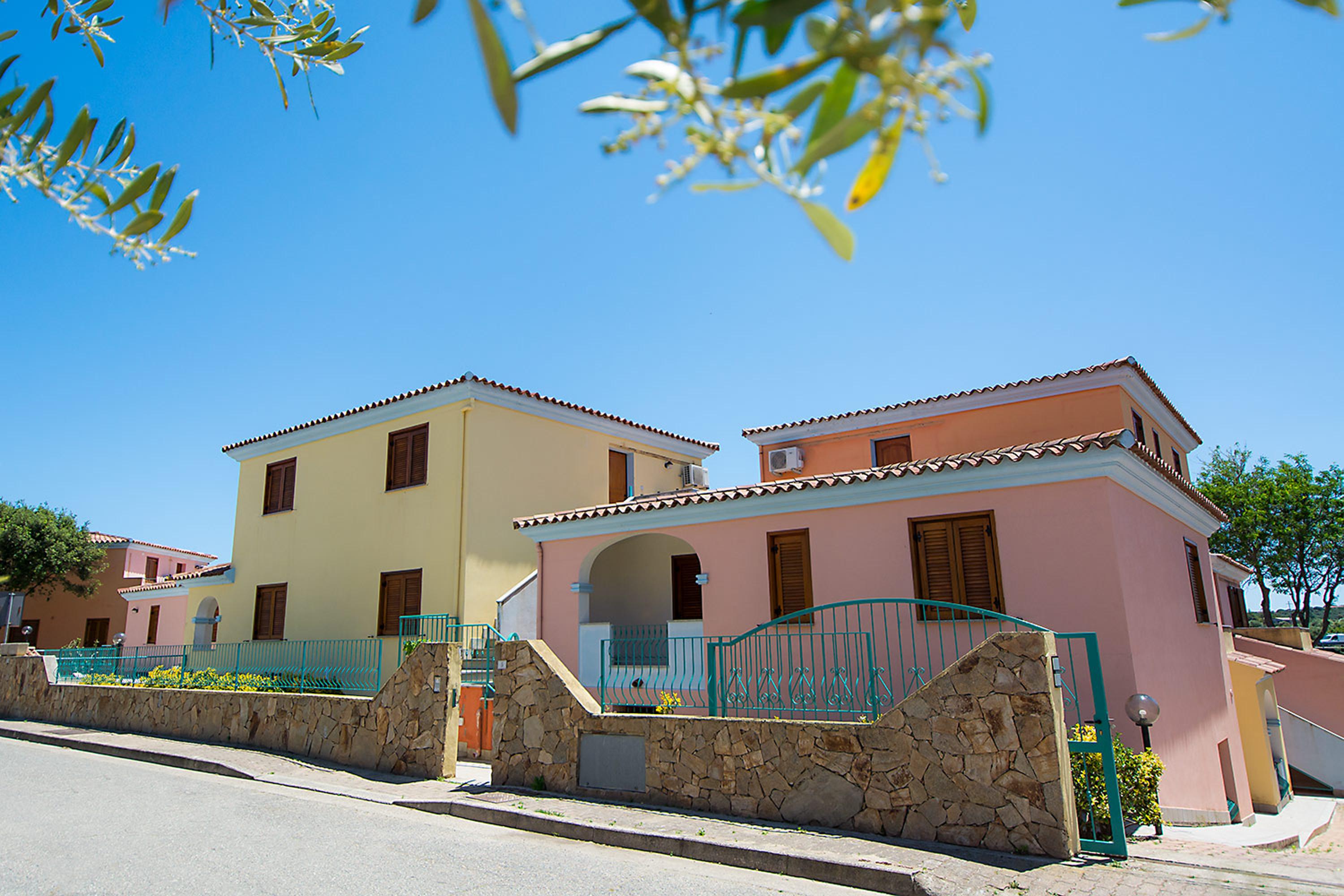 קאלה ליברוטו Residence Cala Viola מראה חיצוני תמונה