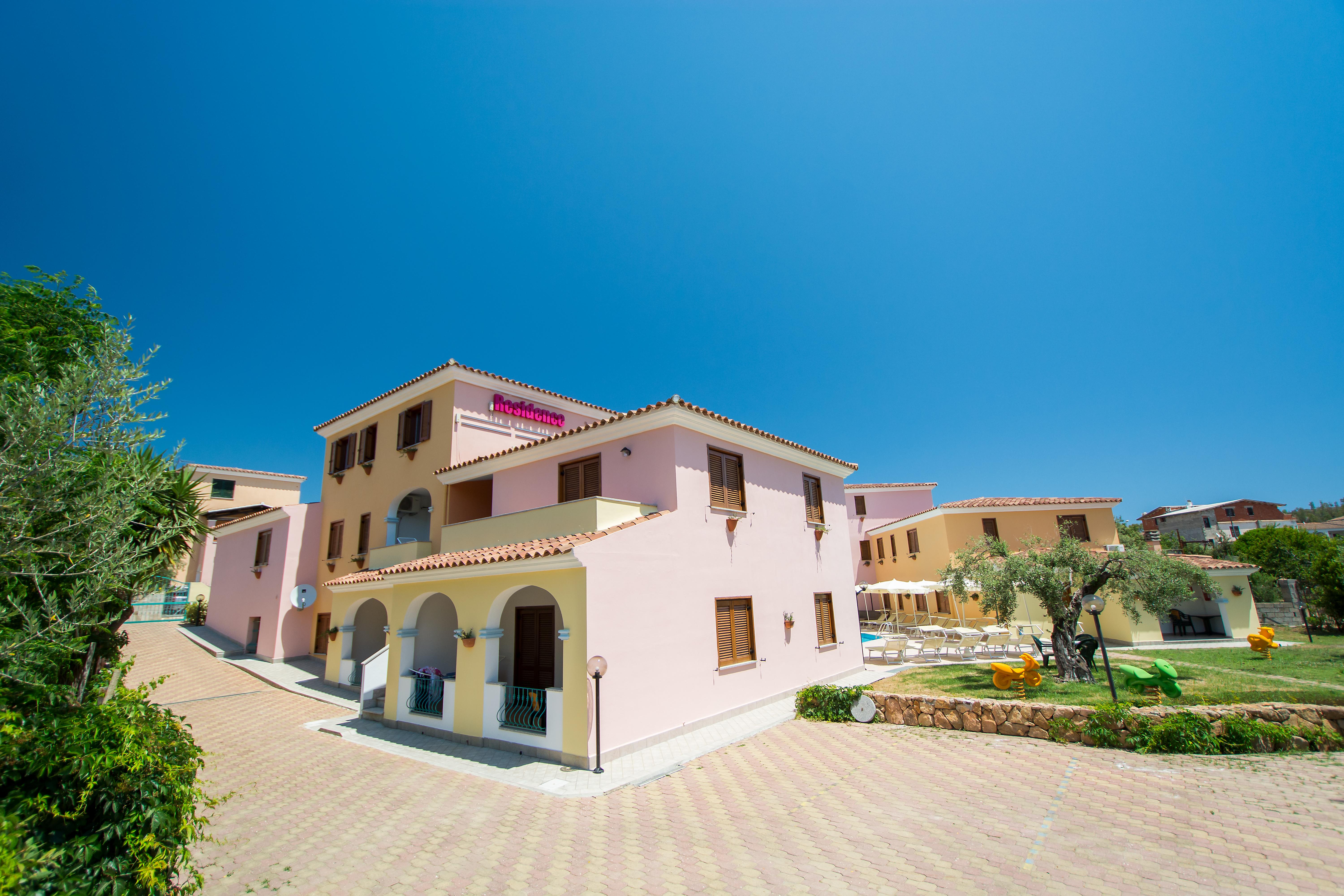 קאלה ליברוטו Residence Cala Viola מראה חיצוני תמונה